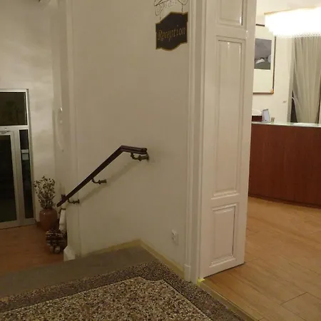 Apart Suites 公寓式酒店 4*